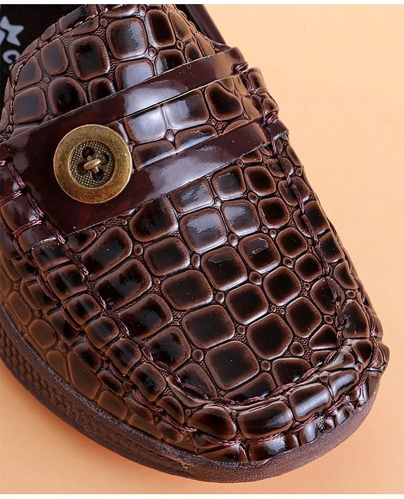 Cute Walk by Babyhug Loafer With Textured Design & Button Applique - Brown