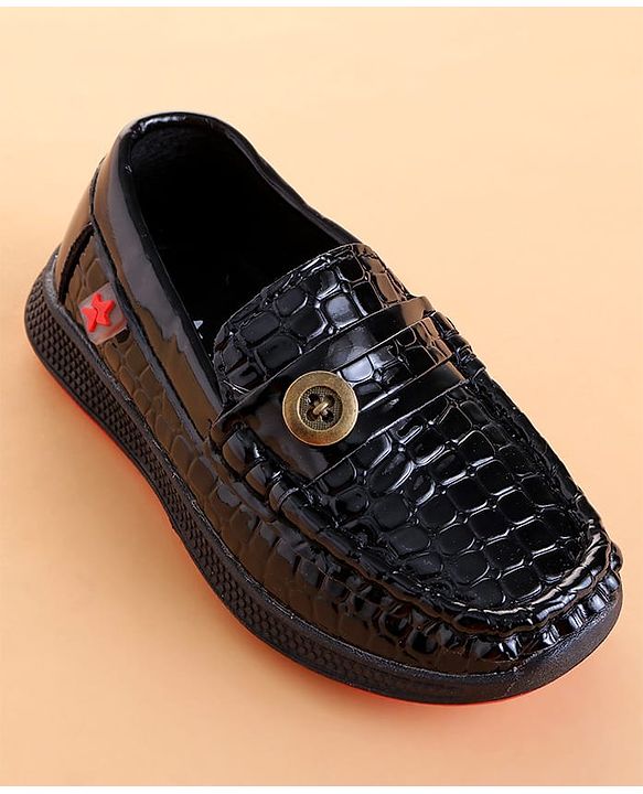 Cute Walk by Babyhug Loafer With Textured Design & Button Applique - Black