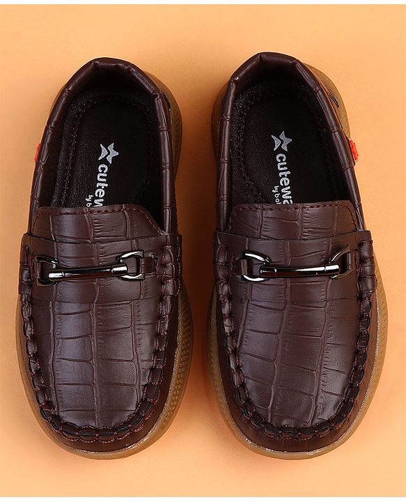 Cute Walk by Babyhug Slip On Solid Loafers - Brown