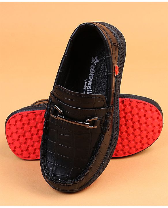 Cute Walk by Babyhug Slip On Solid Loafers - Brown