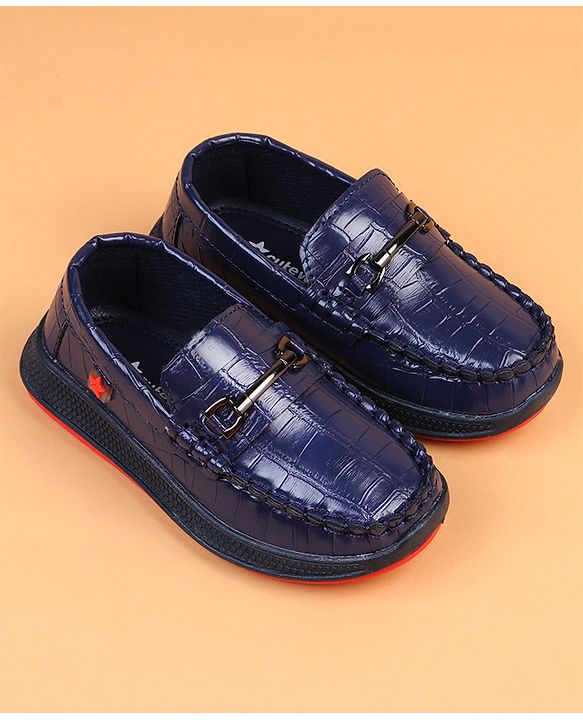 Cute Walk by Babyhug Slip On Solid Loafers - Brown