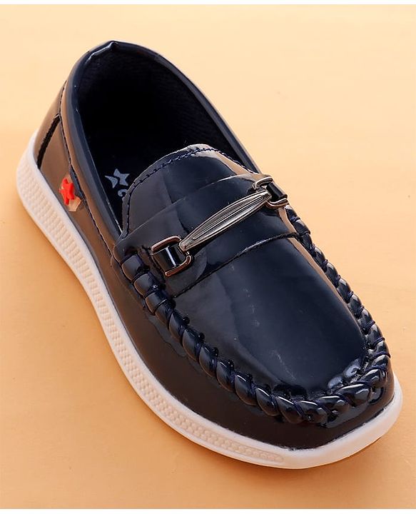 Cute Walk by Babyhug Solid Color Loafers with 3D Applique - Brown