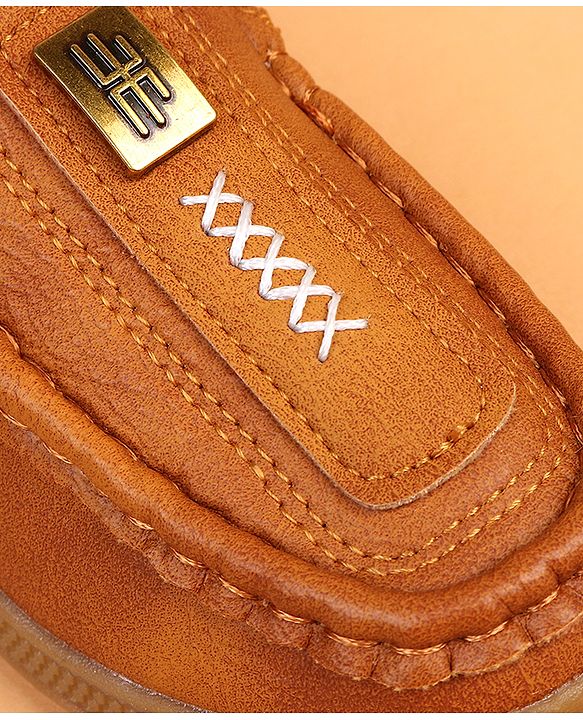 Cute Walk by Babyhug Slip On Solid Loafers - Brown