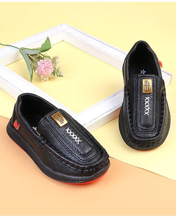 Cute Walk by Babyhug Slip On Solid Loafers - Brown