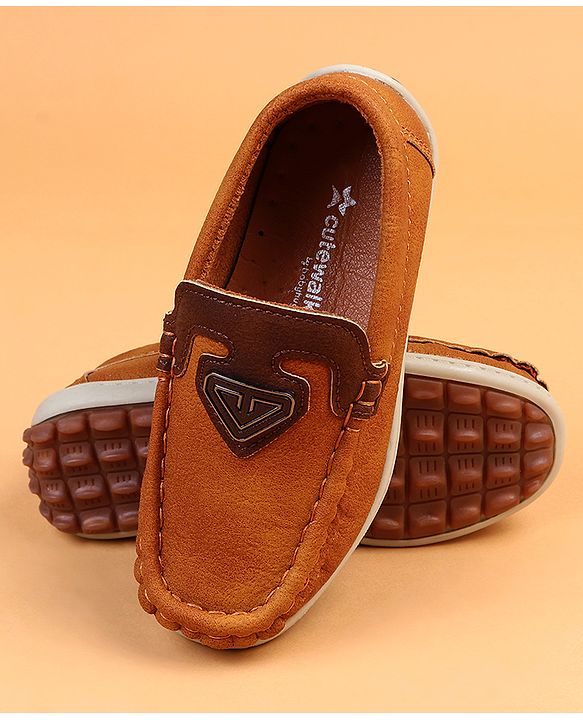 Cute Walk by Babyhug Slip On Solid Loafers - Brown