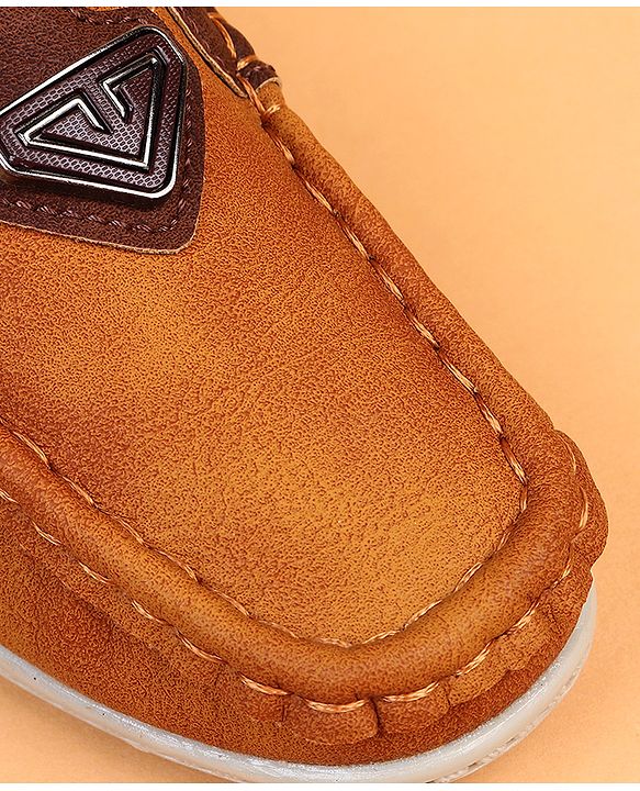 Cute Walk by Babyhug Slip On Solid Loafers - Brown