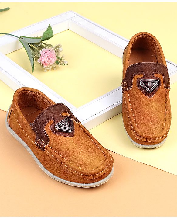 Cute Walk by Babyhug Slip On Solid Loafers - Brown