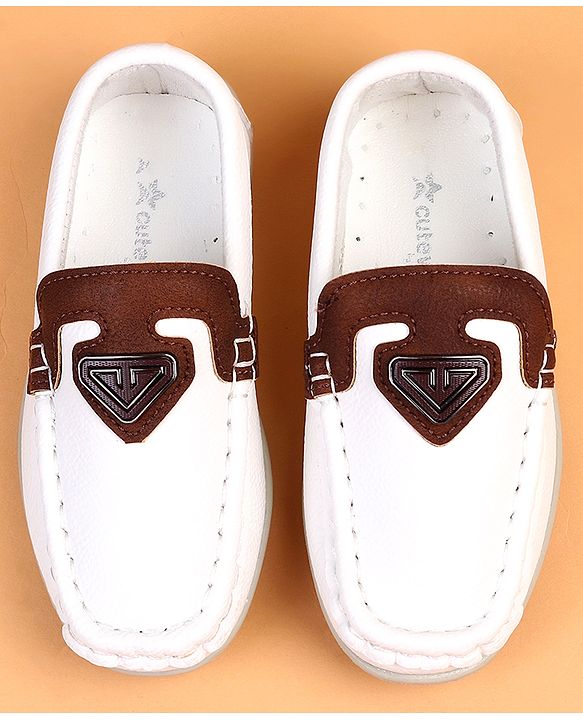 Cute Walk by Babyhug Slip On Solid Loafers - Brown