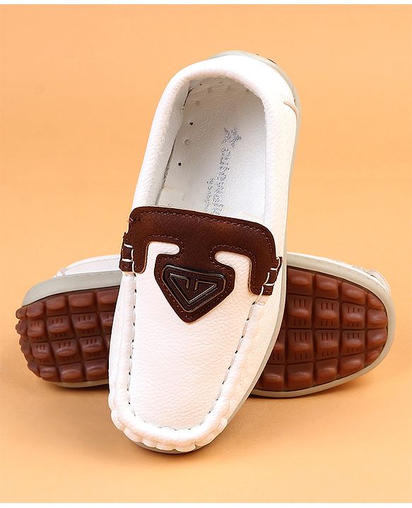 Cute Walk by Babyhug Slip On Solid Loafers - Brown