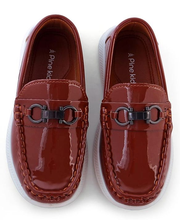 Pine Kids Solid Colour Loafer With 3D Applique - Brown