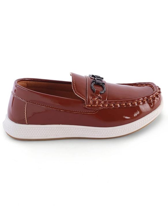 Pine Kids Solid Colour Loafer With 3D Applique - Brown