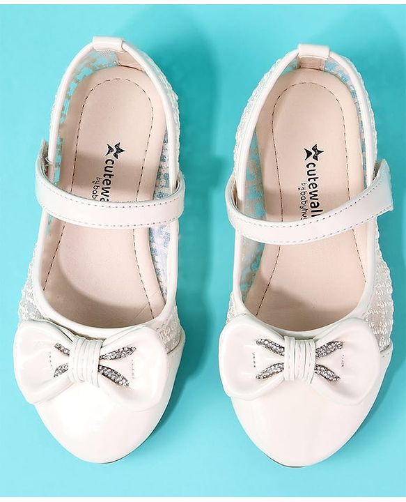 Cute Walk by Babyhug Velcro Closure Ballerina With Bow Applique - Pink