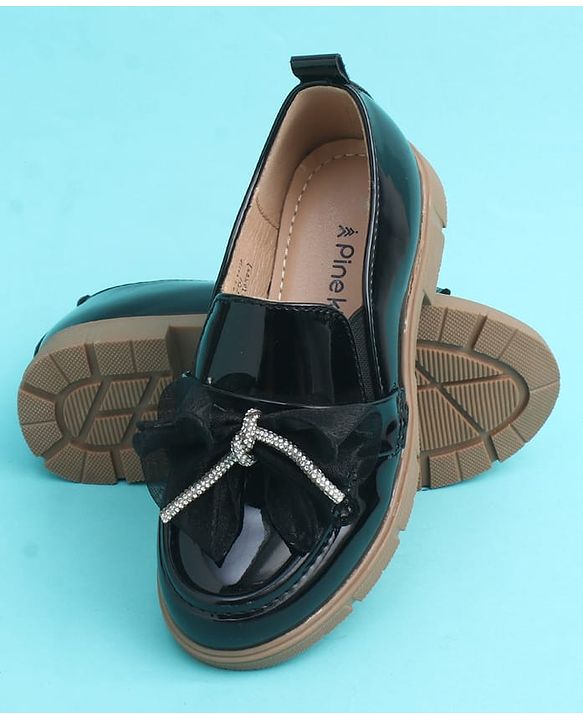 Pine Kids Slip On Closed Toe Ballerina with Bow Applique - Black