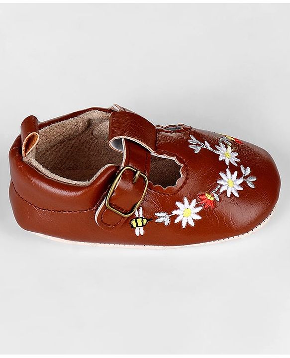 Cute Walk by Babyhug Velcro Closure Booties with Embroidery - Pink