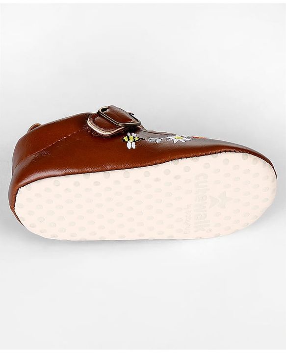 Cute Walk by Babyhug Velcro Closure Booties with Embroidery - Pink
