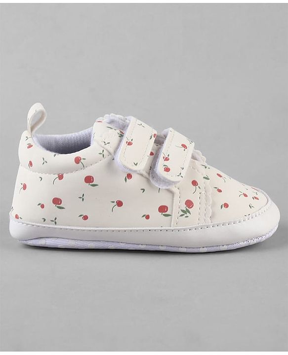 Cute Walk by Babyhug Booties With Velcro Closure & Cherry Print - Pink