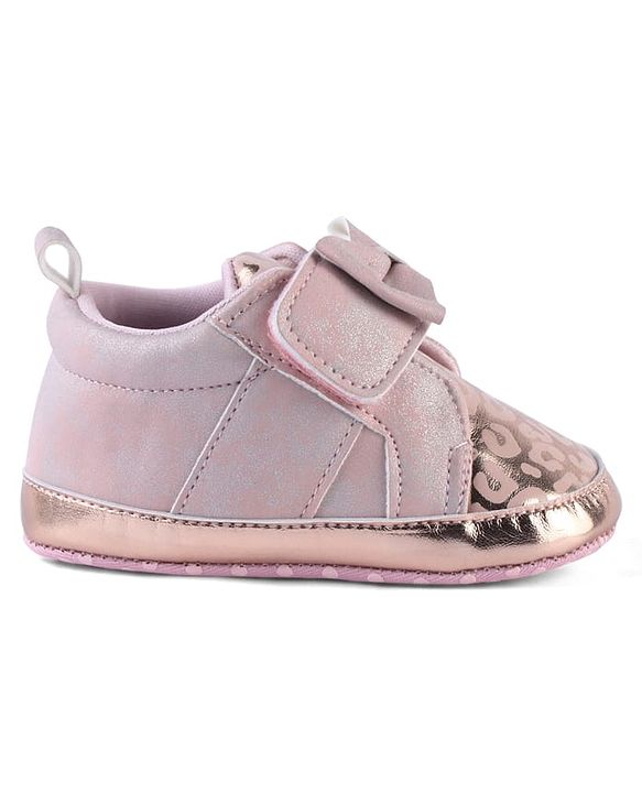 Cute Walk by Babyhug Booties With Velcro Closure & Bow Applique - Pink