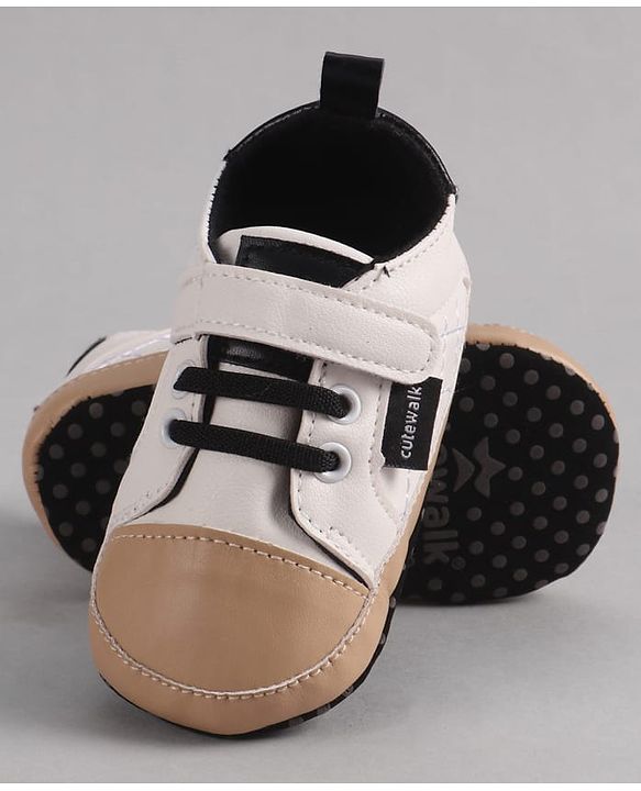 Cute Walk by Babyhug Velcro Closure Booties - Blue