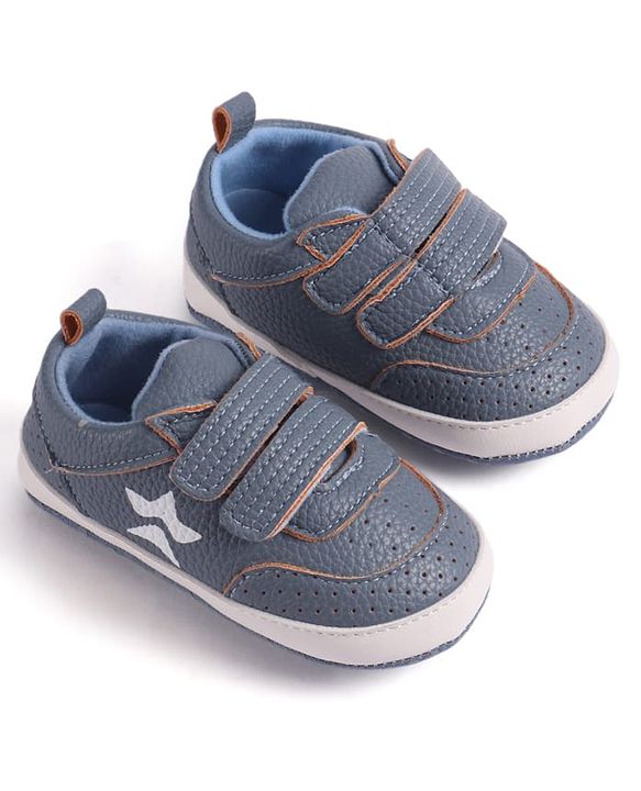 Cute Walk by Babyhug Velcro Closure Booties - Blue