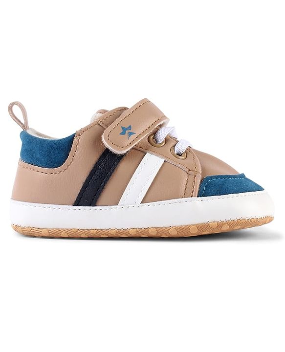 Cute Walk by Babyhug Solid Booties With Velcro Closure - White