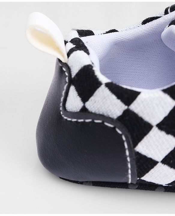 Cute Walk by Babyhug Booties With Velcro Closure & Checks Print - Brown