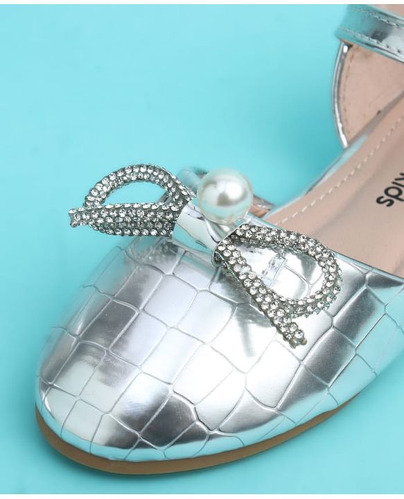 Pine Kids Buckle Closure Closed Toe Ballerina with Bow Applique - Silver