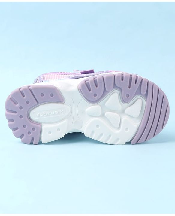 Cute Walk by Babyhug Sandals with Velcro Closure & Star Design - Pink
