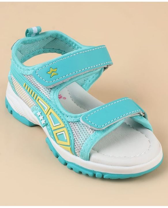 Cute Walk by Babyhug Sandals with Velcro Closure & Star Design - Pink