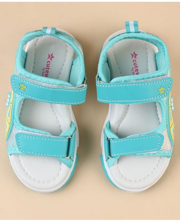 Cute Walk by Babyhug Sandals with Velcro Closure & Star Design - Pink
