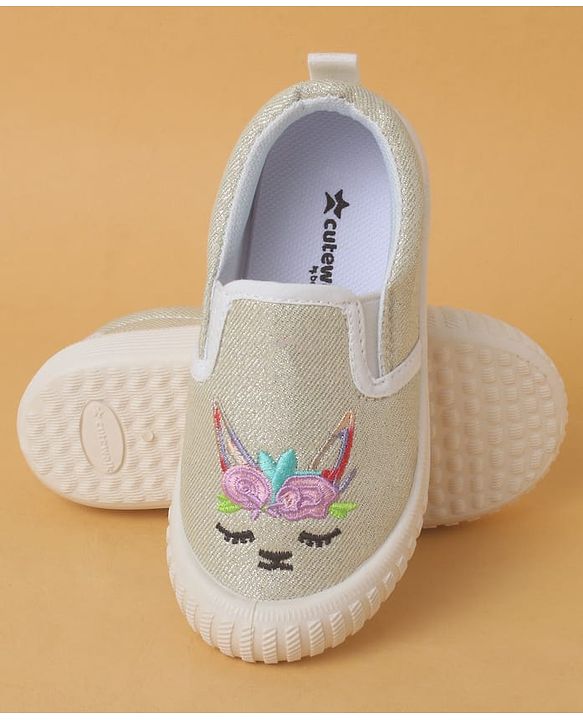 Cute Walk by Babyhug Slip On Casual Shoes with Kitty Embroidery - Pink