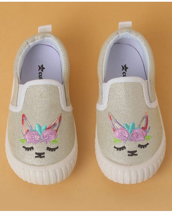 Cute Walk by Babyhug Slip On Casual Shoes with Kitty Embroidery - Pink