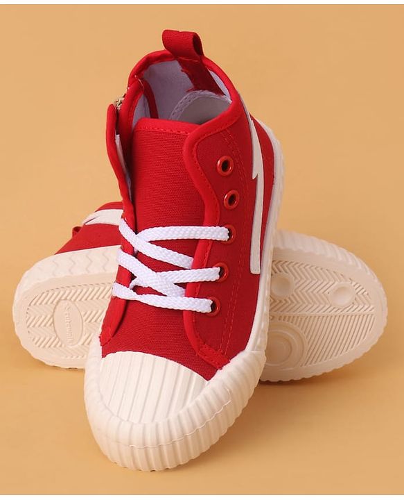 Cute Walk by Babyhug Solid Colour Casual Shoes - Red