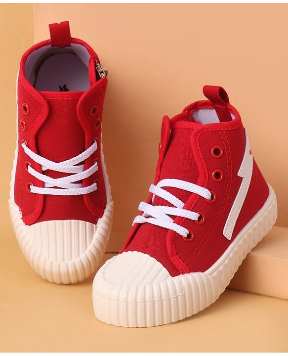 Cute Walk by Babyhug Solid Colour Casual Shoes - Red