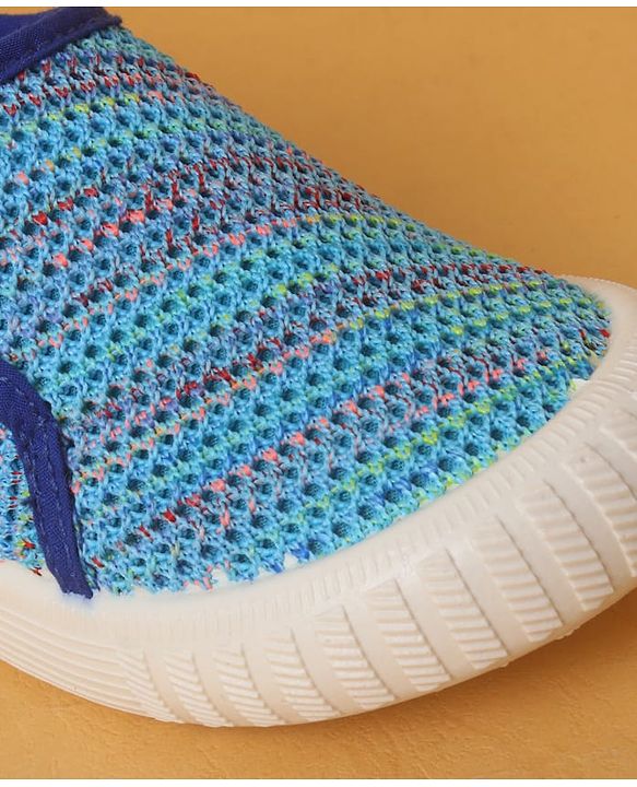 Cute Walk by Babyhug Casual Shoes with Velcro Closure - Blue