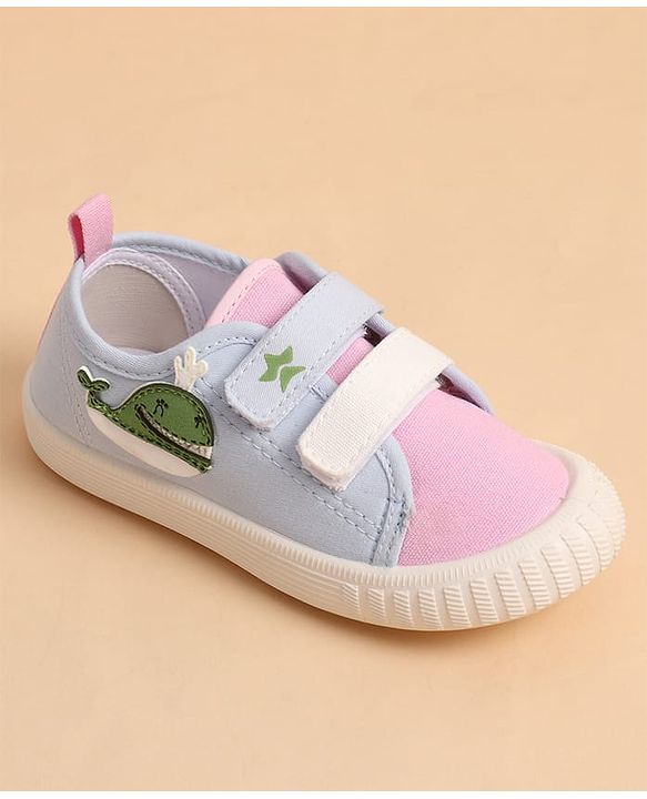 Cute Walk by Babyhug Velcro Closure Casual Shoes With Whale Patch - Pink