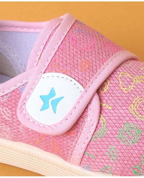 Cute Walk by Babyhug Casual Shoes with Velcro Closure And  Gamer Theme Print - Pink