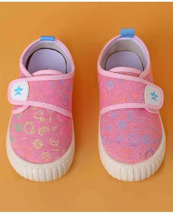 Cute Walk by Babyhug Casual Shoes with Velcro Closure And  Gamer Theme Print - Pink
