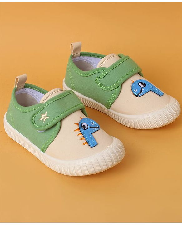 Cute Walk by Babyhug Casual Shoes with Velcro Closure & Dino Applique - Green