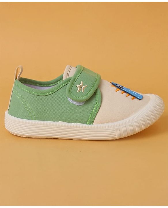 Cute Walk by Babyhug Casual Shoes with Velcro Closure & Dino Applique - Green