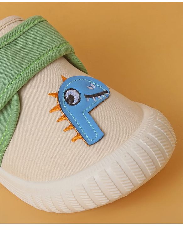 Cute Walk by Babyhug Casual Shoes with Velcro Closure & Dino Applique - Green