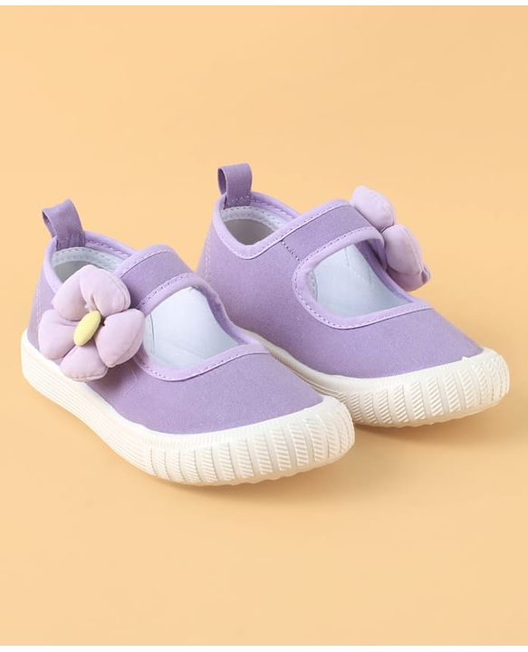 Cute Walk by Babyhug Casual Shoes with Velcro Closure & Floral Applique - Purple