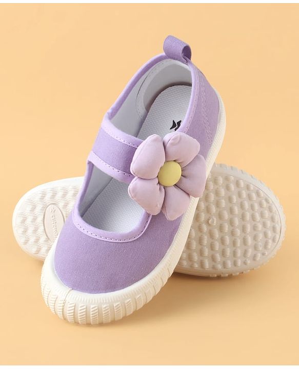 Cute Walk by Babyhug Casual Shoes with Velcro Closure & Floral Applique - Purple