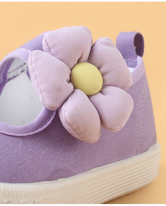 Cute Walk by Babyhug Casual Shoes with Velcro Closure & Floral Applique - Purple