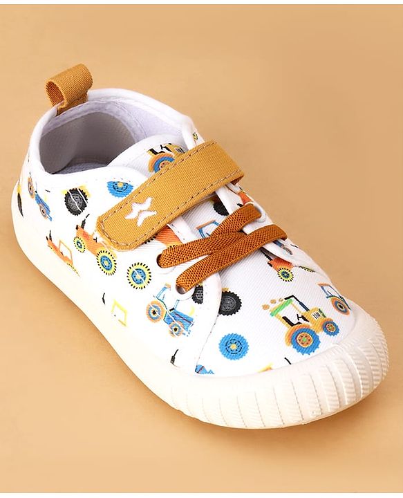Cute Walk by Babyhug Casual Shoes with Velcro Closure And  Vehicle Print - White