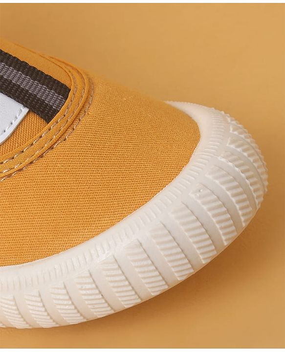 Cute Walk by Babyhug Casual Shoes with Velcro Closure And  Tape Detailing - Yellow