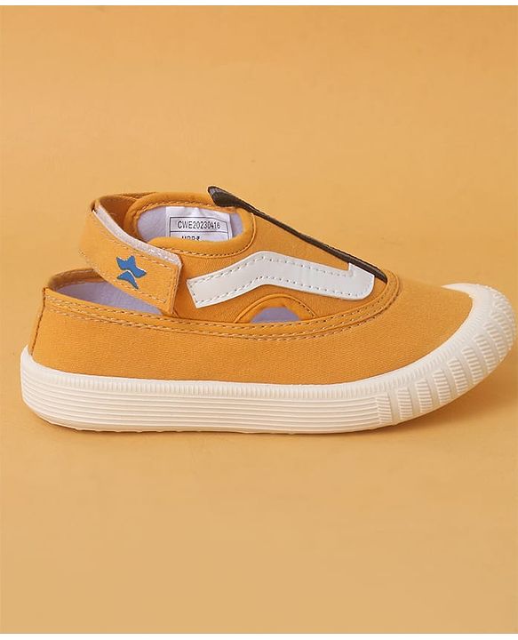 Cute Walk by Babyhug Casual Shoes with Velcro Closure And  Tape Detailing - Yellow