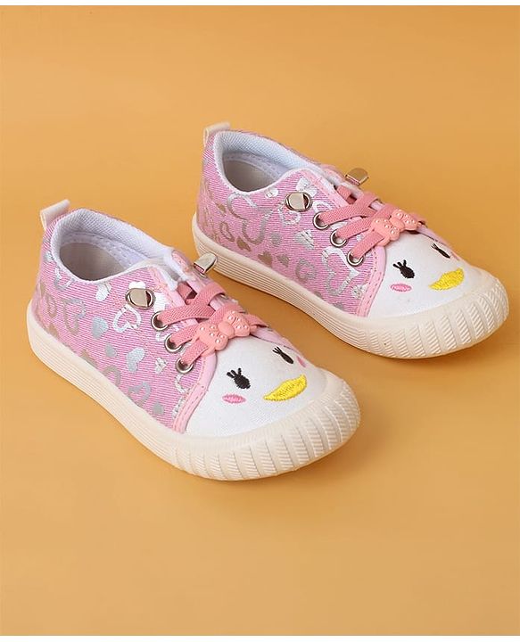 Cute Walk by Babyhug Casual Shoes with Lace Closure And Heart Print - Pink