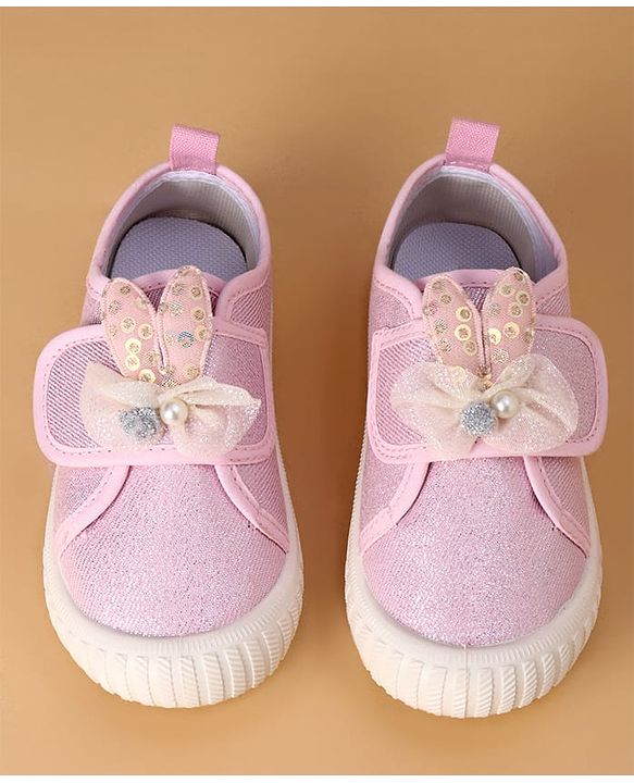 Cute Walk by Babyhug Casual Shoes with Velcro Closure And Bow Applique - Pink