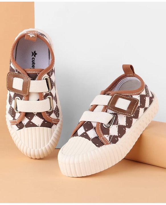 Cute Walk by Babyhug Canvas Velcro Closure Casual Shoes With Checks Design - Brown