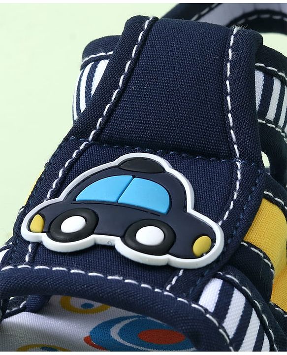 Cute Walk by Babyhug Sandals with Velcro Closure & Car Applique - Blue